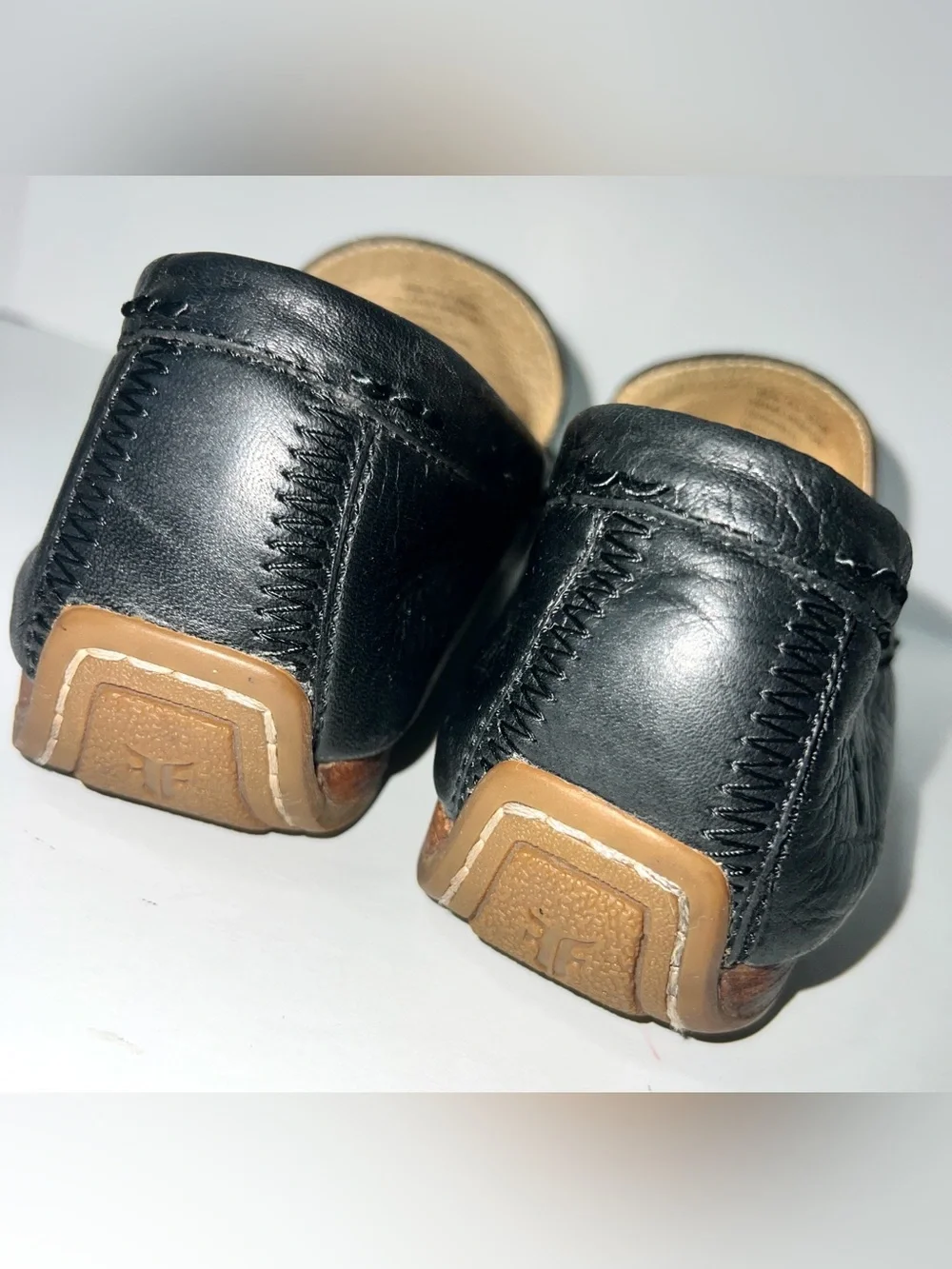 Frye Lewis Venetian Black Leather Driving Loafers Men’s 10.5 Slip On Moccasins